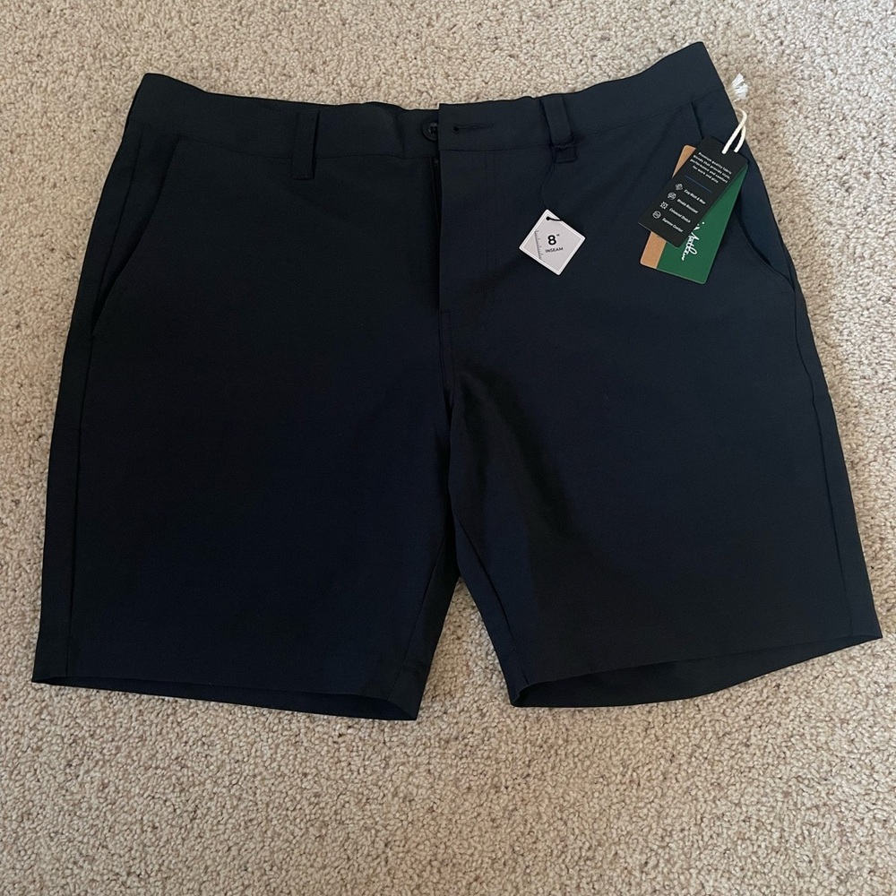 Travis Mathew Bermuda Short 8”
